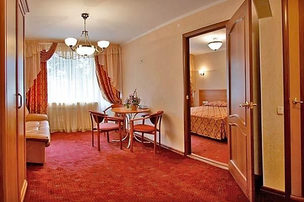 Hotel Photo 12