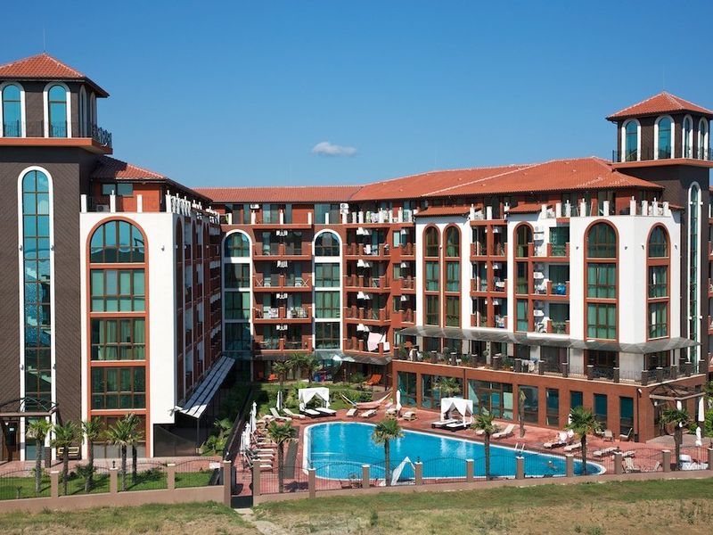 Hotel Photo 1