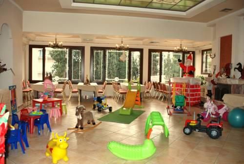 Hotel Photo 12