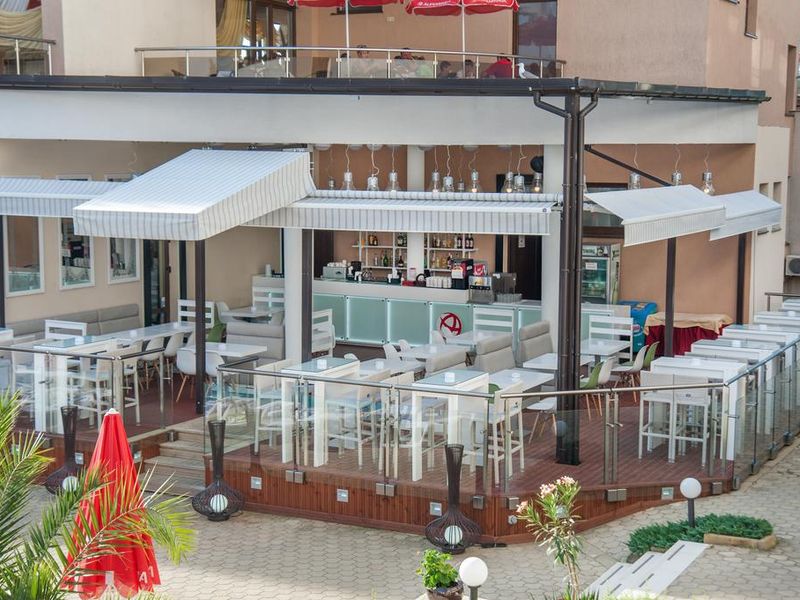 Hotel Photo 16
