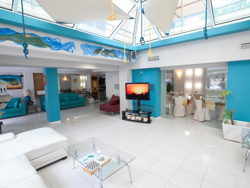 Hotel Photo 15