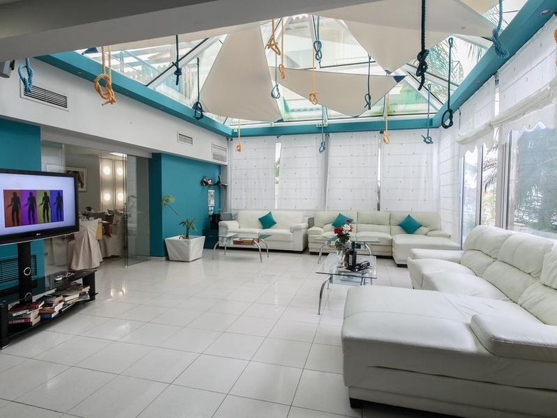 Hotel Photo 4