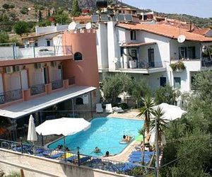 Kleoni Club Apartments Tolon Greece