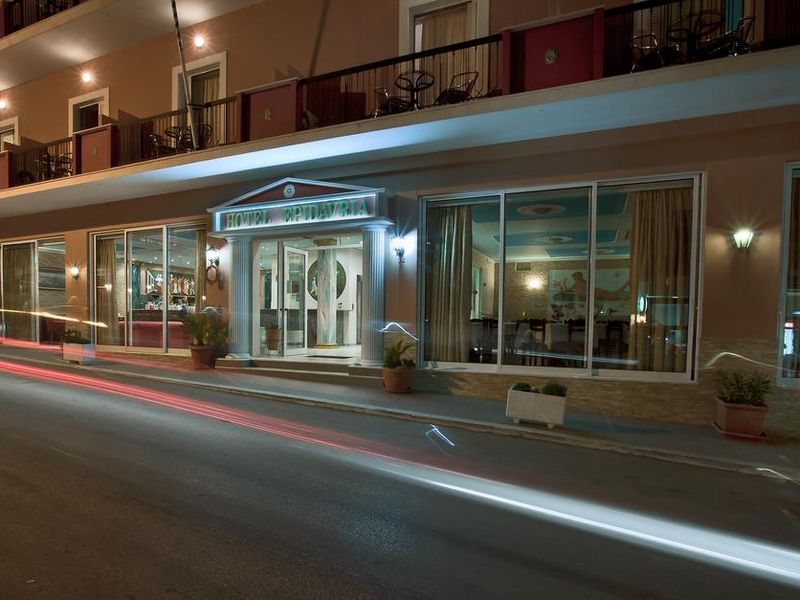 Hotel Photo 16
