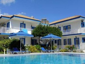 Blue White Hotel Studio Apartments Spartia Greece
