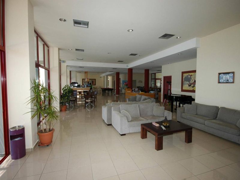 Hotel Photo 9