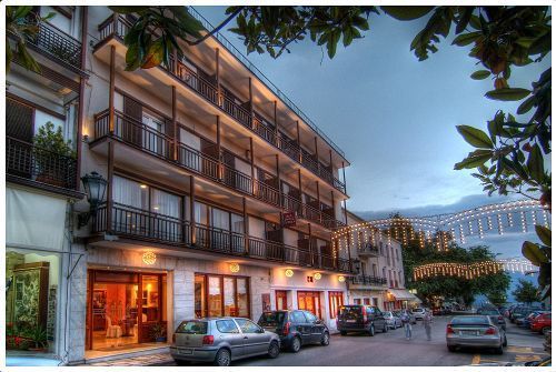 Hotel Photo 1