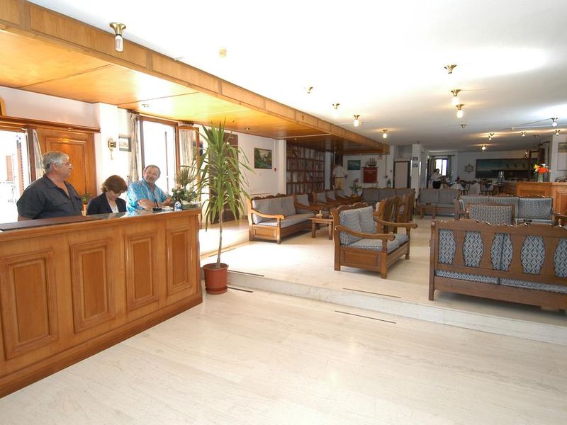Hotel Photo 12