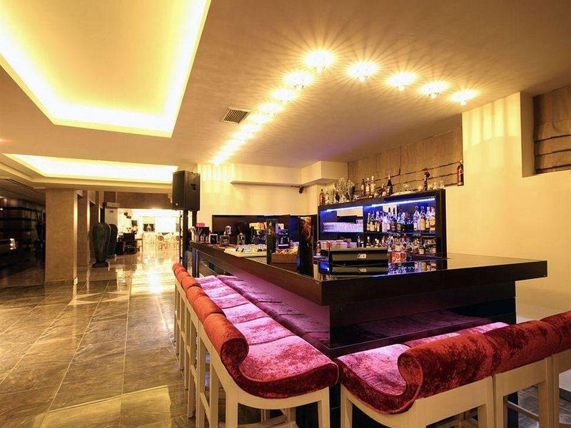 Hotel Photo 11