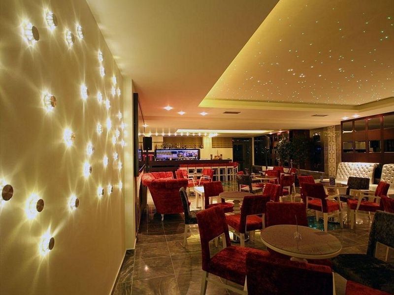 Hotel Photo 12