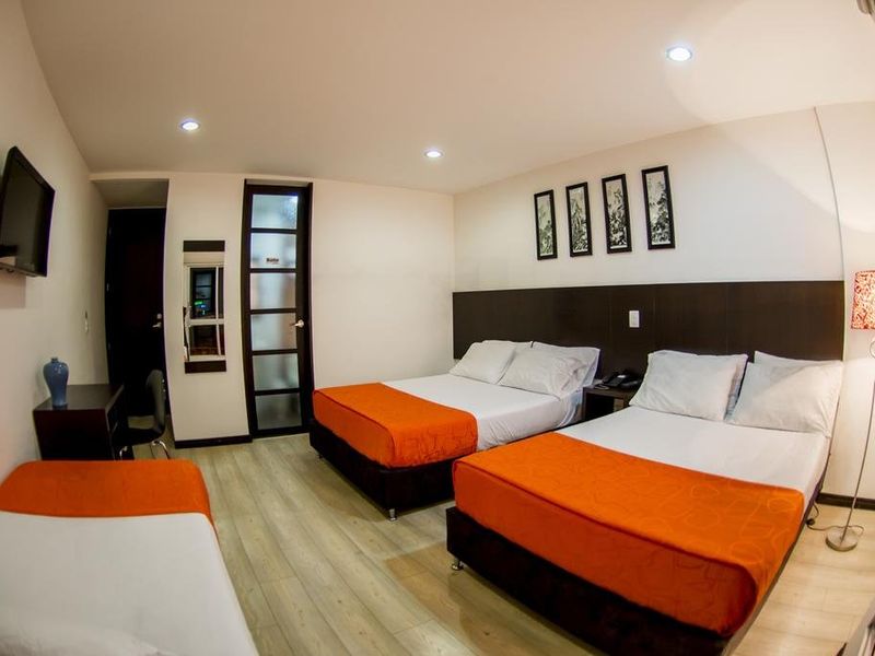 Hotel Photo 4