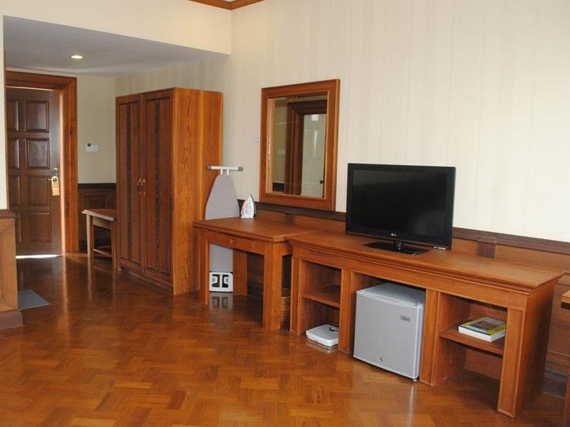 Hotel Photo 8