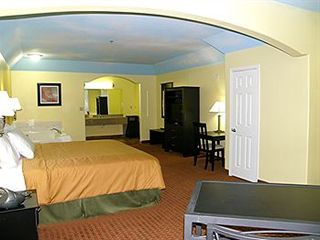 Фото отеля Scottish Inns & Suites Timber Creek, Houston, TX
