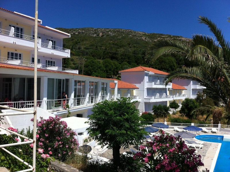 Hotel Photo 1