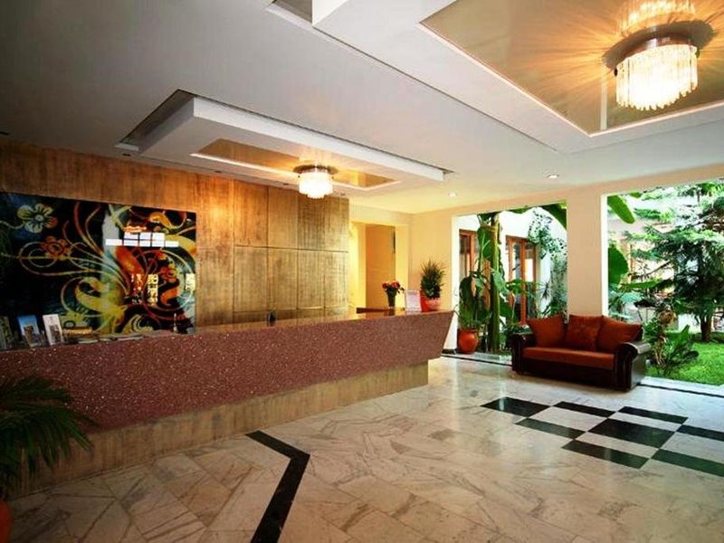 Hotel Photo 12