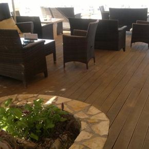 NearBy Hotel