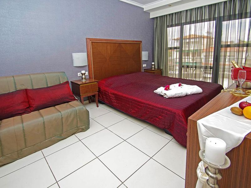 Hotel Photo 1