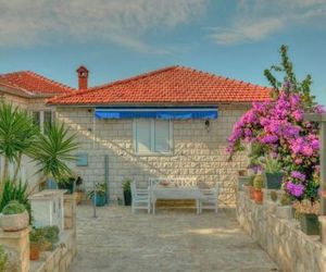 Apartments Ivanka Supetar Croatia