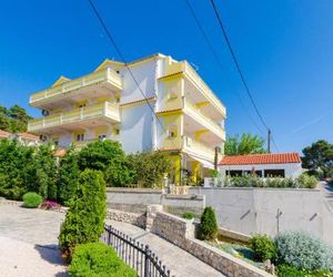 Apartments Meri Rab Croatia