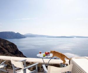 Lava Oias Oia Greece