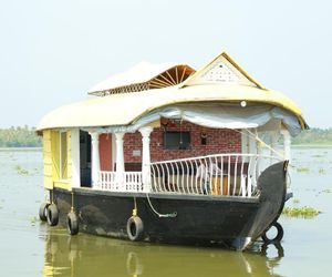 Marari houseboat Mararikulam India