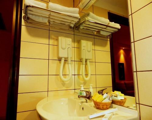 Hotel Photo 9