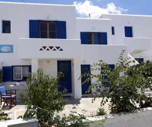 Athinas blue studios Naoussa Greece