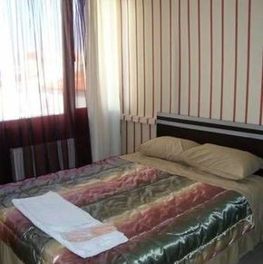 NearBy Hotel