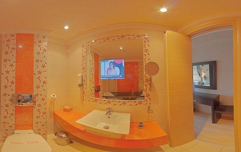 Hotel Photo 8