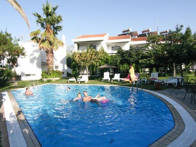Hotel Photo 1