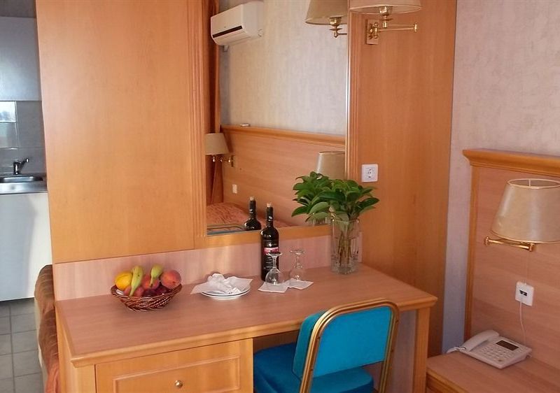 Hotel Photo 11