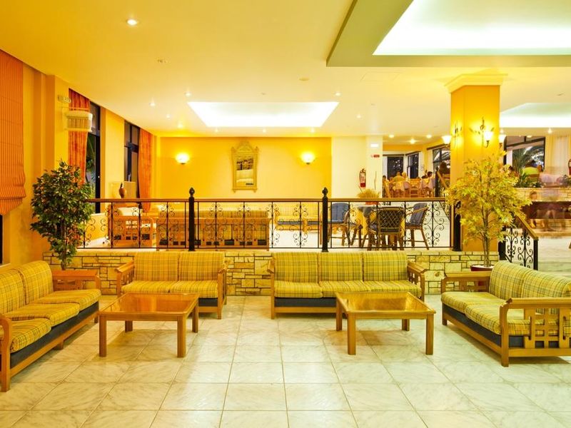 Hotel Photo 6