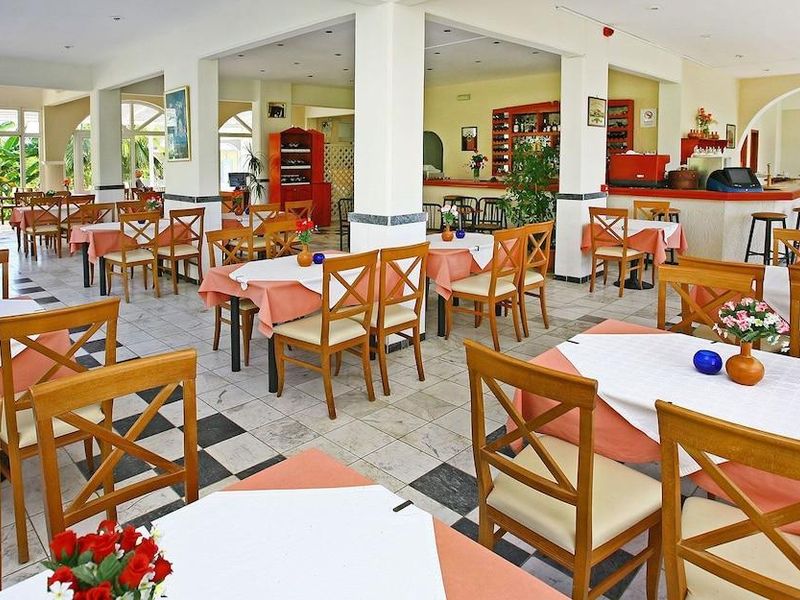 Hotel Photo 7