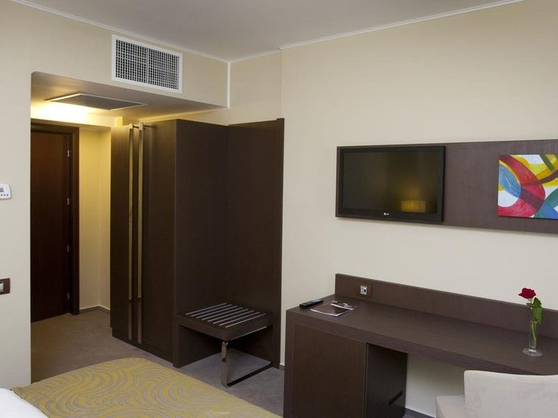 Hotel Photo 11