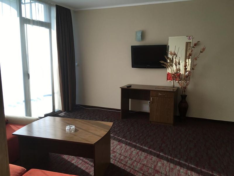 Hotel Photo 5