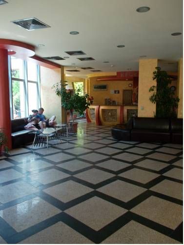 Hotel Photo 8