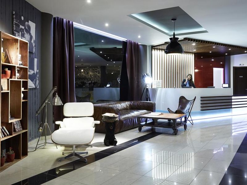 Hotel Photo 9