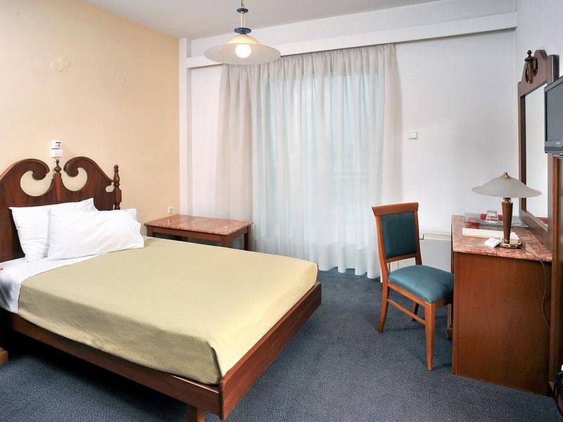 Hotel Photo 1