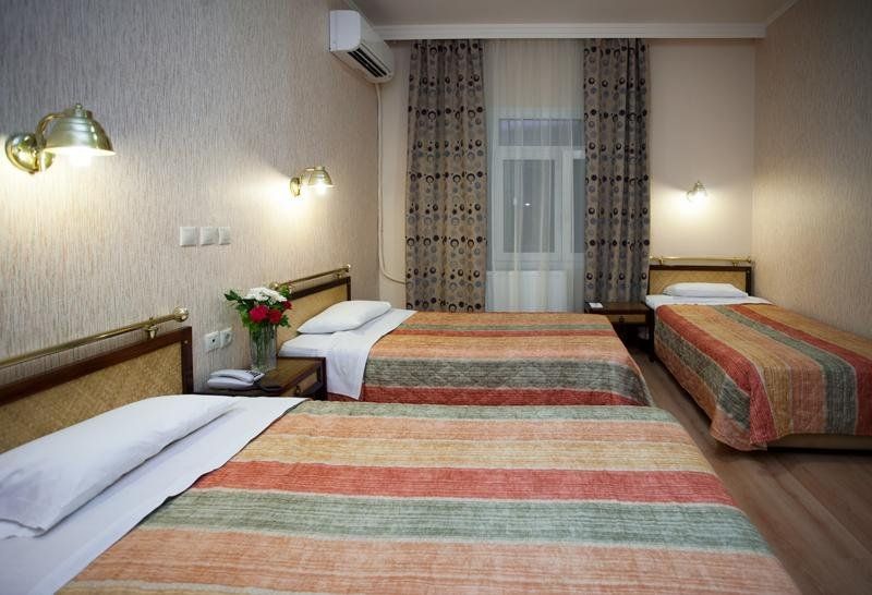 Hotel Photo 9