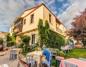 Sardunaki Konak Hotel Alacati Turkey
