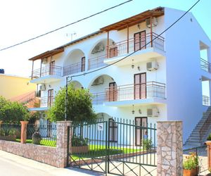 Mejanis Studios Kavos Greece