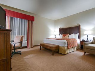 Фото отеля Best Western Plus Cimarron Hotel and Suites