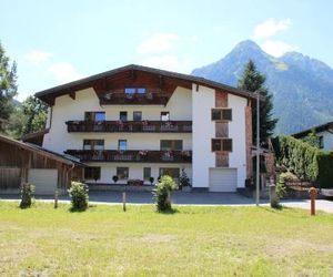 Haus Maria Larcher Elbigenalp Austria