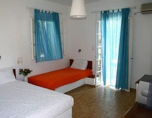 Hotel Minoa Katapola Greece