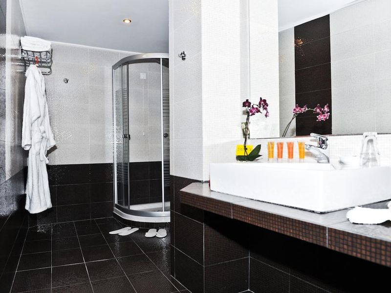Hotel Photo 8
