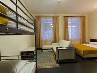Отель Yellow