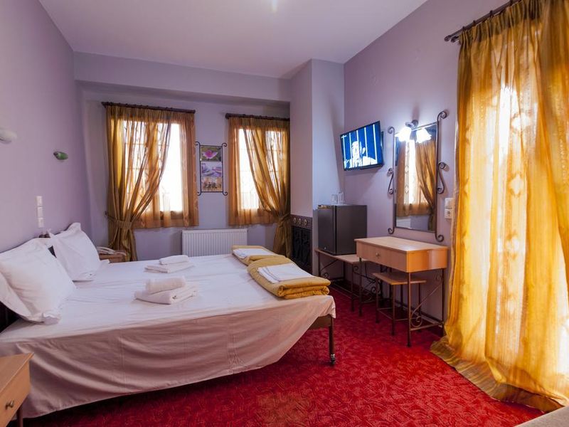 Hotel Photo 1