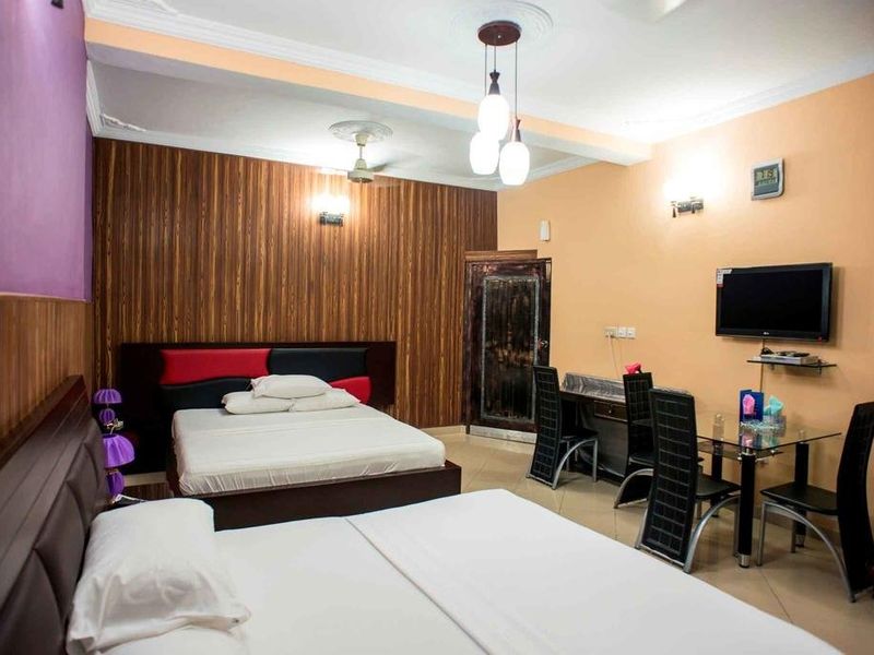 Hotel Photo 5