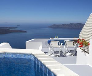 Whitedeck Santorini Imerovigli Greece