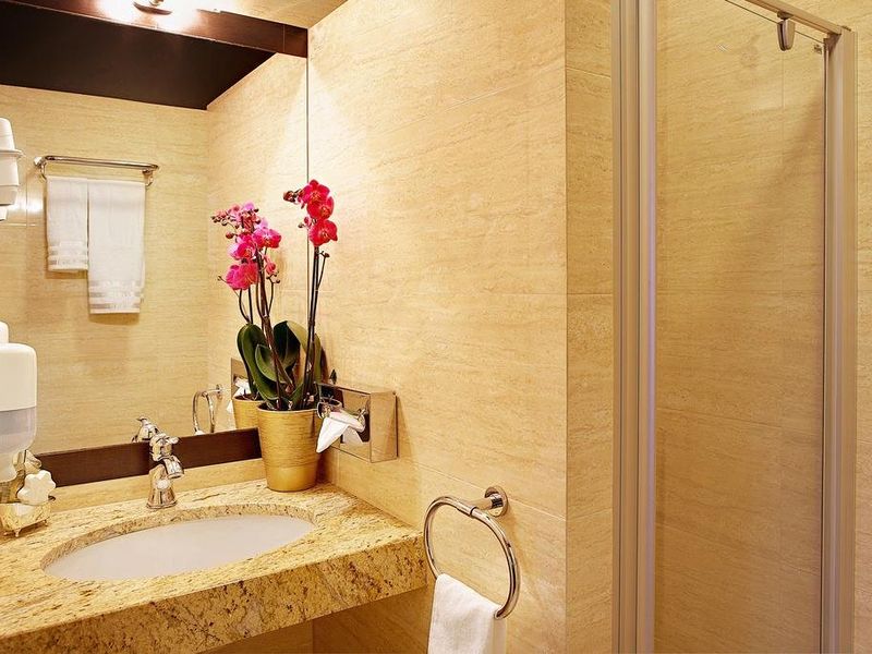 Hotel Photo 10